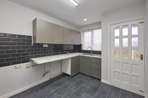 Photo 24- click for photo gallery